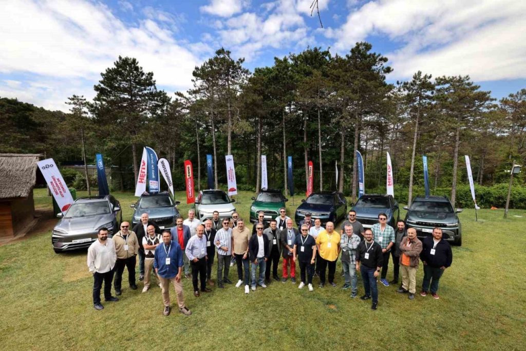 turkiyede yilin otomobili yarismasinda test surusleri tamamlandi a12d0209a211 |