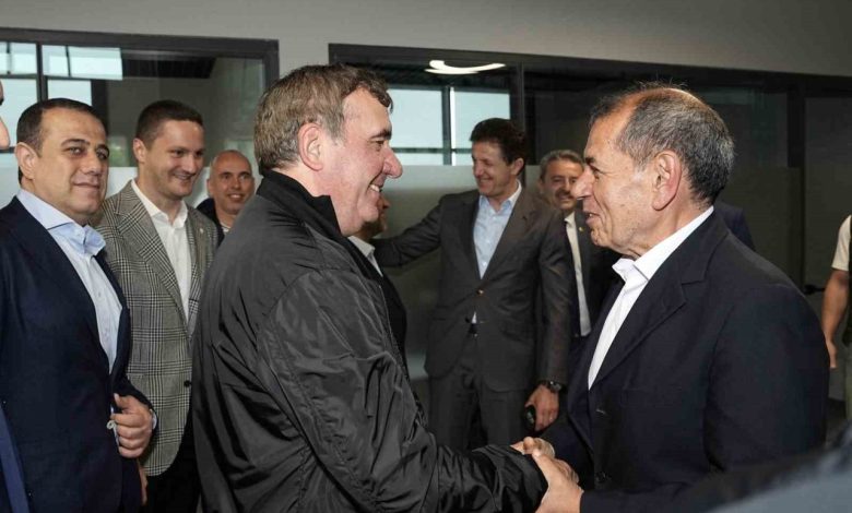 uefa kupasi zaferinin efsaneleri kemerburgaz metin oktay tesislerinde bulustu f2f80768a552 |