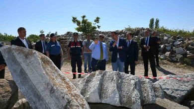 vali ustaoglundan kyzikos kazi evine ziyaret 170cac3a0942 |