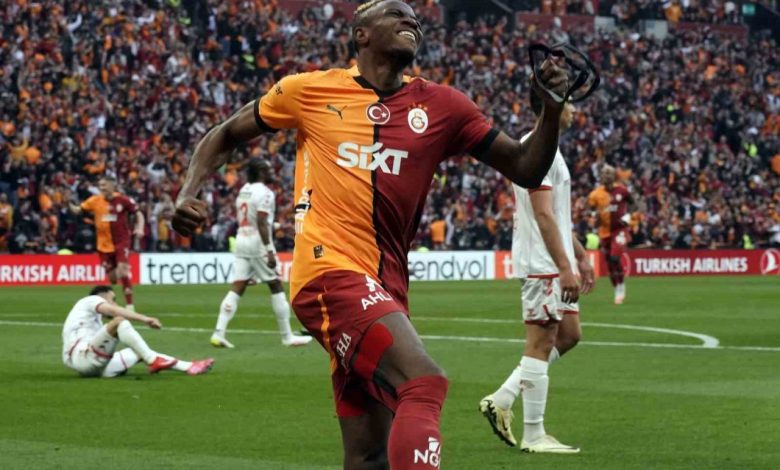 Victor Osimhen’den kariyer gol rekoru 1 victor osimhenden kariyer gol rekoru 3246763451e1 |