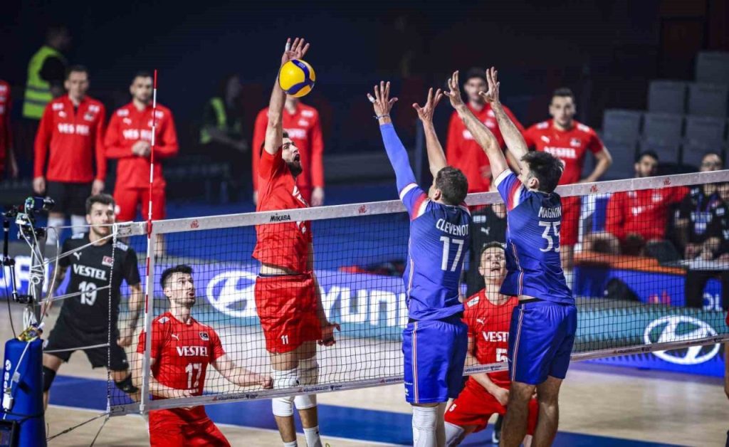 a milli erkek voleybol takimi fransaya maglup oldu 84ca8b14ab9d |