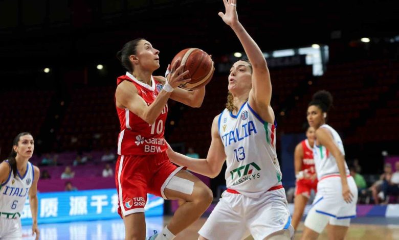 A Milli Kadın Basketbol Takımı, çeyrek finalde İtalya’ya kaybetti 1 a milli kadin basketbol takimi ceyrek finalde italyaya kaybetti 7f927f8c05e7 |