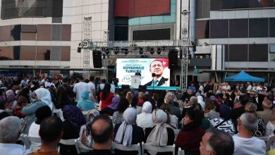 ak parti izmir il baskani saygilidan grev cikisi 243c5aba31b0 |