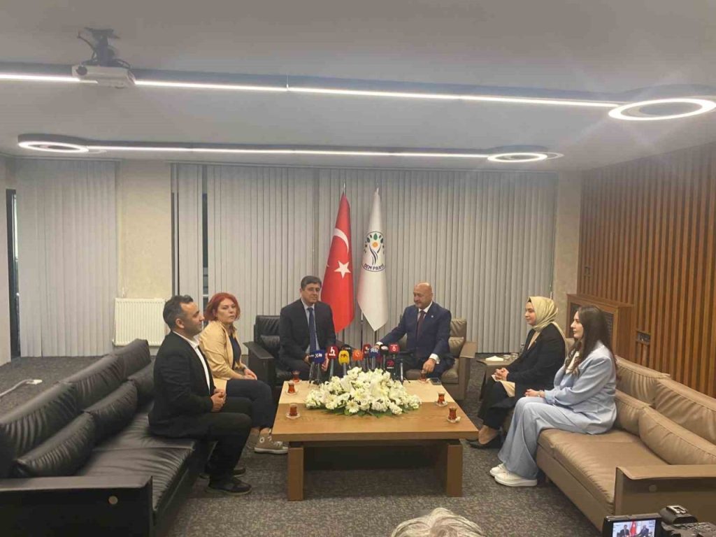 ak partiden dem partiye bayram ziyareti 3597b6000b4b |