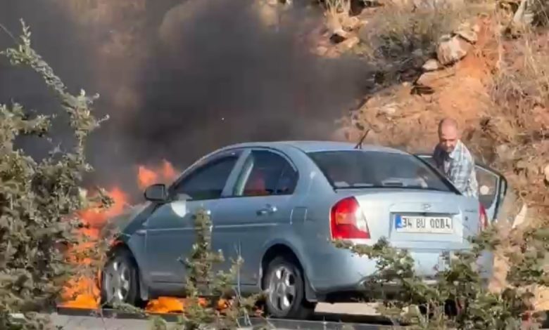 alev alan otomobili icin otobanda boyle cirpindi 4ecfd403ff79 |