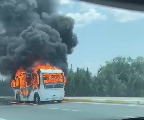 alevlere teslim olan yolcu minibusu kule dondu f90f5ad01b80 |