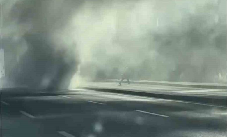 ankarada ogrenci tasiyan otobus alev alev yandi 71d21477ad1e |