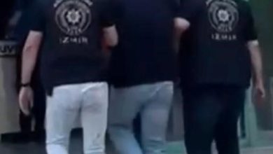 aranan 2 hukumlu izmirde yakalandi d23bef84a7e0 |