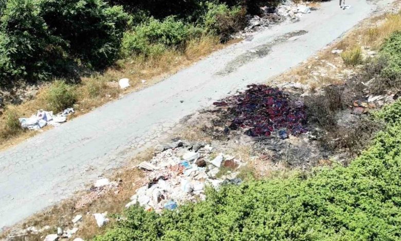 arnavutkoyde hafriyat ve moloz dokulen sokak copluge dondu db523087752e |