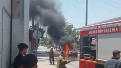 asiri sicak seyir halindeki otomobili yakti 80cd11204b12 |