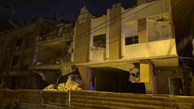 avcilarda kentsel donusum kapsaminda yikimina baslanan bina coktu 77237d29e922 |