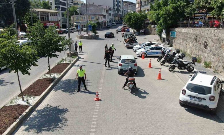 ayvacikta trafik ve asayis uygulamasi 53c5103ccc85 |