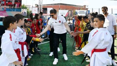 bahcelievler stadyumunda gsb spor okullari acilis toreni gerceklestirdi 75d5e8d7b076 |