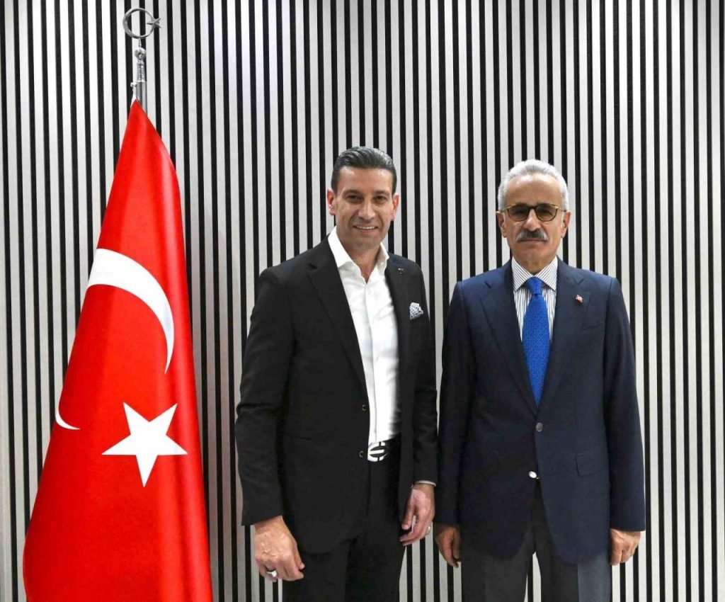 bakan uraloglundan turk boksuna destek 0d9b6ccce447 |