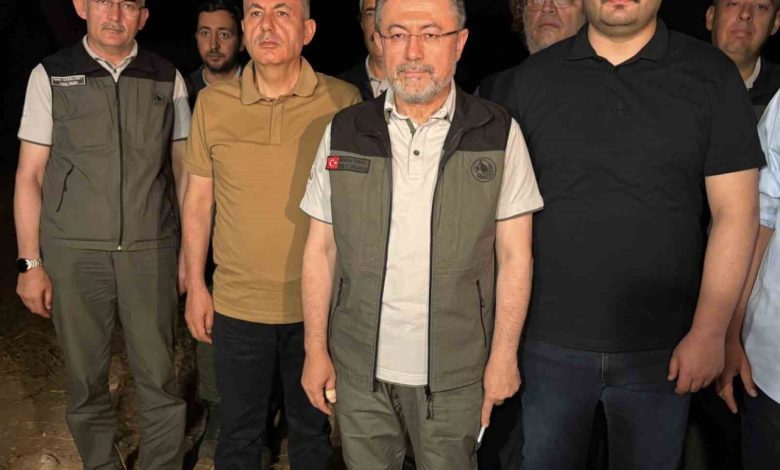 Bakan Yumaklı: "4 köy ve 2 mahalle boşaltıldı" 1 bakan yumakli 4 koy ve 2 mahalle bosaltildi 648672ac5947 |