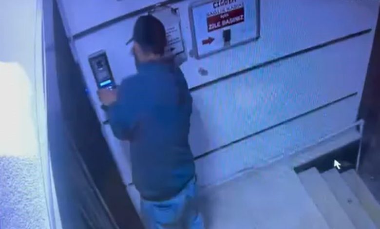 Başakşehir’de apartmanlardan diyafon ve zil hırsızlığı 1 basaksehirde apartmanlardan diyafon ve zil hirsizligi 08a8d1305d19 |