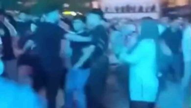 bursada buray konserinde kavga cikti o anlar kamerada 91e4ab0e4ec6 |