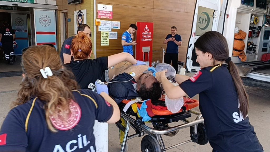 bursada fabrika catisindan dusen usta agir yaralandi db2be7d420cb |