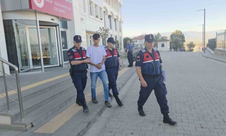 Bursa’daki cinayet zanlısı tutuklandı 1 bursadaki cinayet zanlisi tutuklandi 5aa61cf9c360 |