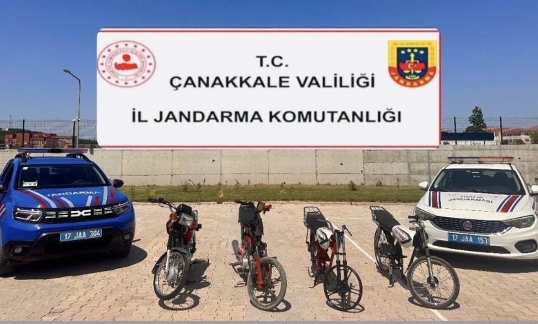 canakkalede trafigi tehlikeye sokan sahislara 56 bin 673 tl idari para cezasi 6f4c0e4e702e |