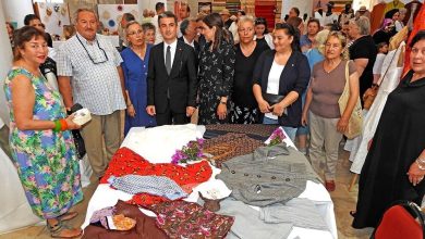 cesme halk egitim merkezinden yil sonu sergisi e7f21d853258 |