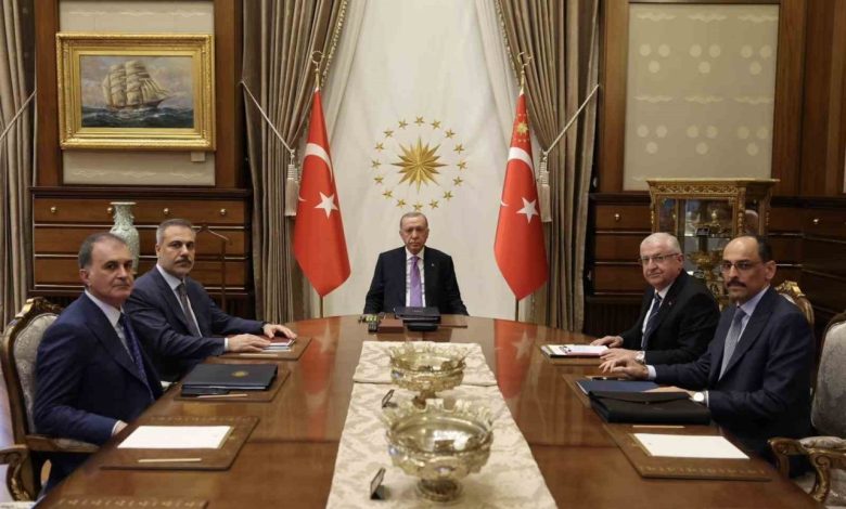 cumhurbaskani erdogan baskanliginda guvenlik toplantisi gerceklestirildi c80adfeb90b8 |