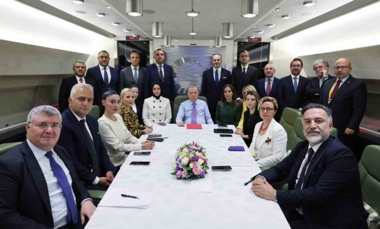 cumhurbaskani erdogan biz f 35lerden de vazgecmis degiliz projeye donus ile ilgili niyetimizi muhataplarimizla gorusuyoruz 74409989caba |