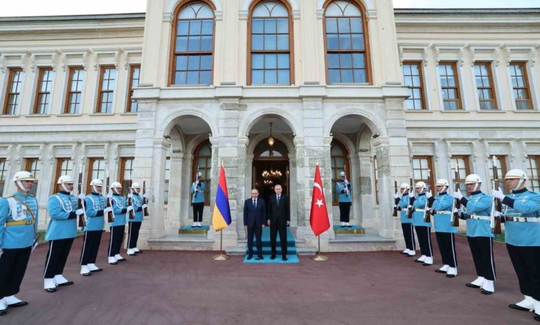 cumhurbaskani erdogan ermenistan basbakani pasinyani kabul etti 3ffb483bfa06 |