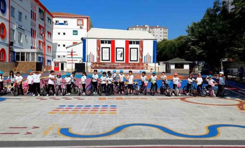Dünya Bisiklet Günü’nde Pedallar gelecek için döndü 1 dunya bisiklet gununde pedallar gelecek icin dondu 077492088cf7 |