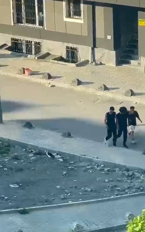 esenyurtta gupegunduz uyusturucu ticareti 900fbd5546da |