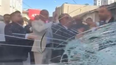 esenyurtta yolu kapatan dugun konvoyuna tepki gosterince tas ve yumruklarin hedefi oldu d07f718c2e64 |