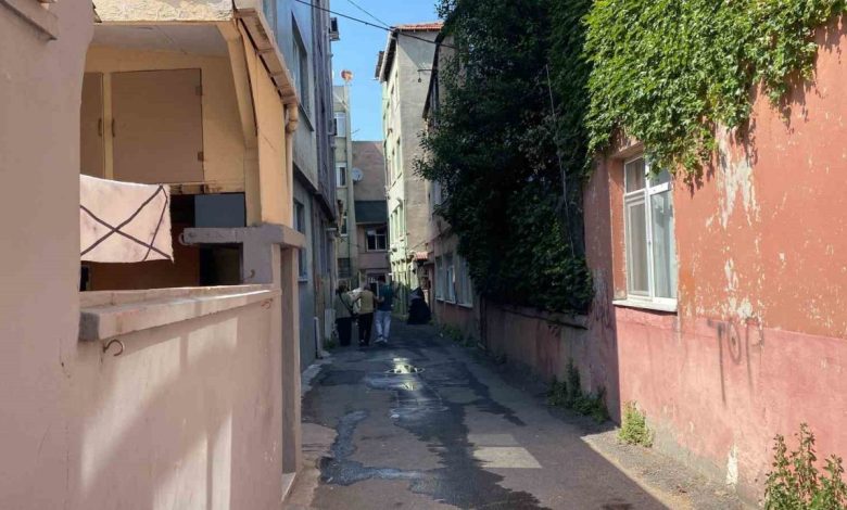 eyupsultanda 2 katli binada korkutan yangin fcf4c9d7b8f2 |