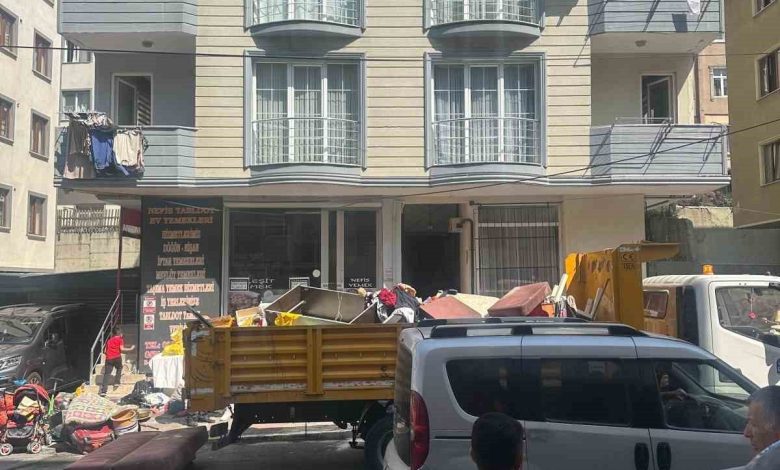 eyupsultanda cop ev bina sakinlerini cileden cikardi 4f44fe7fa227 |