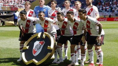 fifa kulupler dunya kupasi river plate 3 urawa red diamonds 1 042216fb9fab |