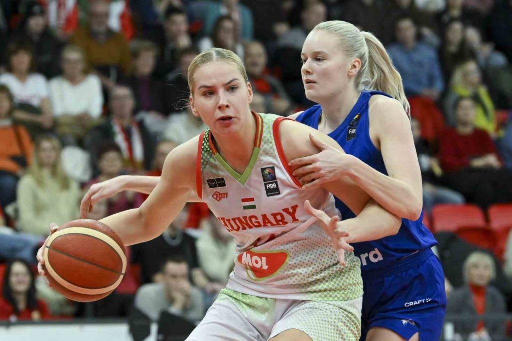 galatasaray dorka kata juhaszi kadrosuna katti a12b80796529 |