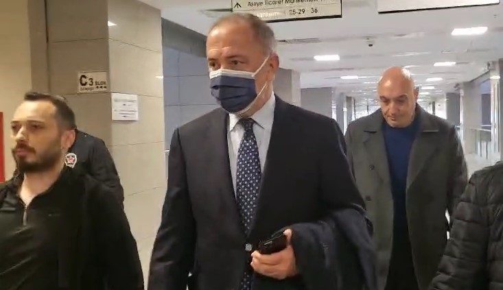 Gazeteci Fatih Altaylı adliyeye sevk edildi 1 gazeteci fatih altayli adliyeye sevk edildi c4de335b3f3b |
