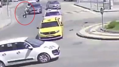 gorenleri hayrete dusuren kaza kamerada otomobilin carpmasiyla savruldu hicbir sey olmamis gibi yoluna devam etti 0c6da530ed69 |