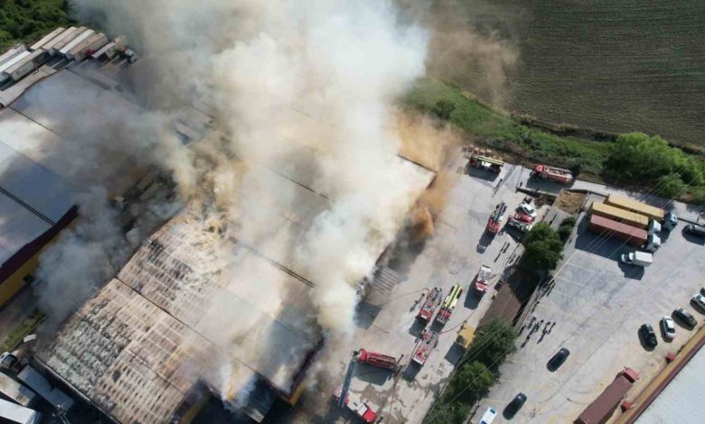 Hadımköy’de lojistik deposunda büyük yangın 1 hadimkoyde lojistik deposunda buyuk yangin 83f977067e12 |