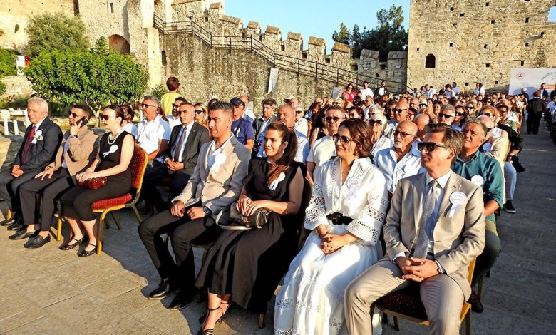 "Hayatın Anlamı Kitap" sezon finalini yaptı 1 hayatin anlami kitap sezon finalini yapti 5355617b9bbe |