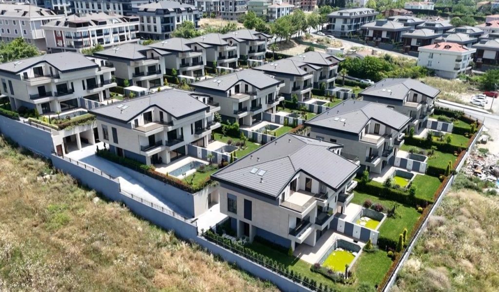 imamoglu insaat uzerinden yapilan yolsuzluga konu olan villa ve daire 7bb1c15ae322 |