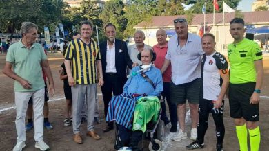 ismail gokcek veteranlar futbol turnuvasindaki macta baslama vurusunu yapti cf68f4e1746c |