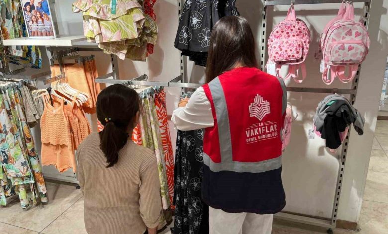 İzmir Vakıflar’dan 624 minik kalbe bayram sevinci 1 izmir vakiflardan 624 minik kalbe bayram sevinci b5c3d84f99b3 |