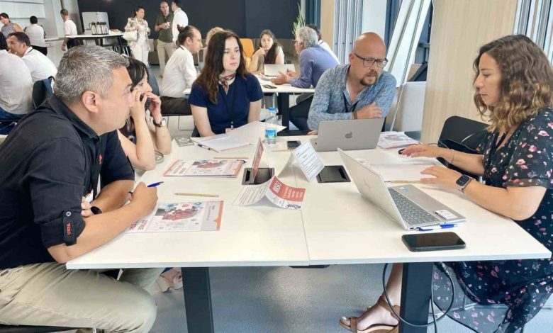 İzmir’de yapay zeka ile yeni bir dönem 1 izmirde yapay zeka ile yeni bir donem 3508abd40437 |