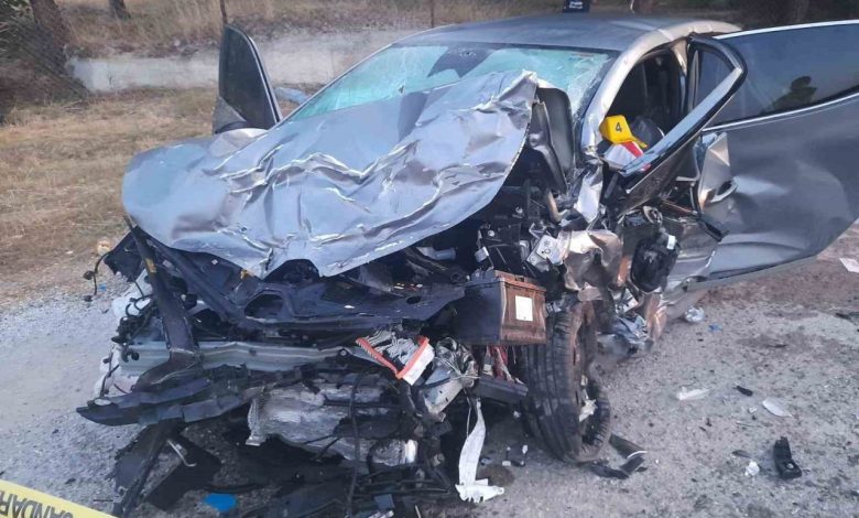 izmirde zincirleme trafik kazasi 5 olu 2 yarali 7c668325923e |