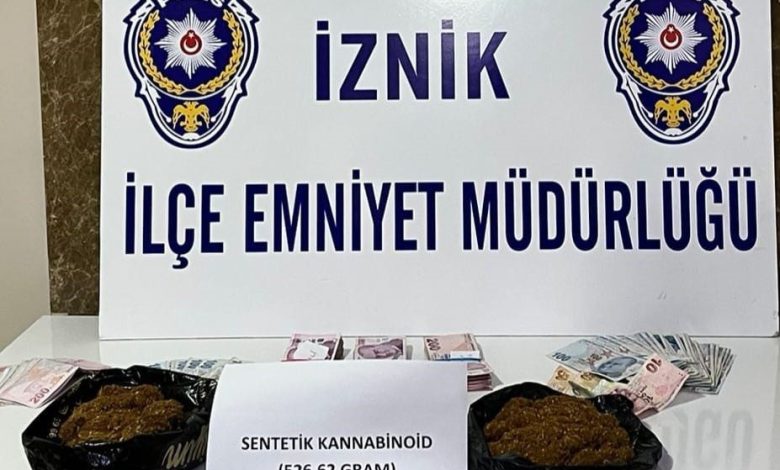 İznik’te uyuşturucu tacirlerine geçit yok 1 iznikte uyusturucu tacirlerine gecit yok d853331d8248 |