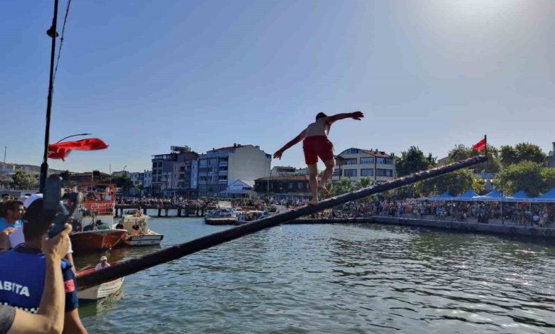 karabigada 41 priapos deniz festivali coskusu basliyor 57446e0d4f13 |