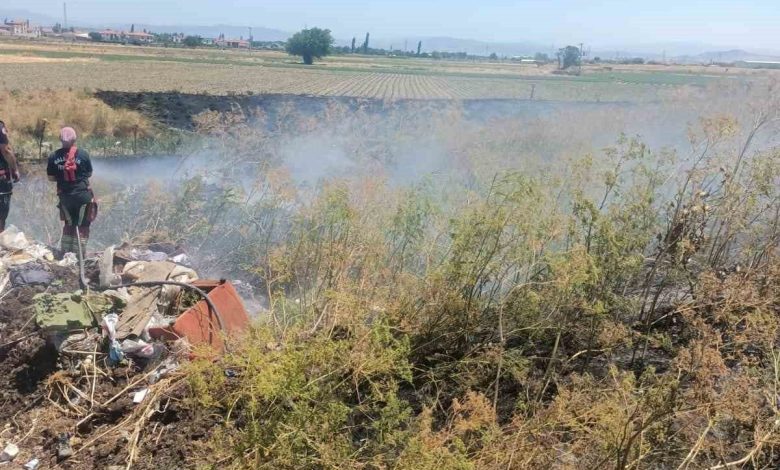 Karesi ilçesinde anız yangını kontrol altına alındı 1 karesi ilcesinde aniz yangini kontrol altina alindi 761537610142 |