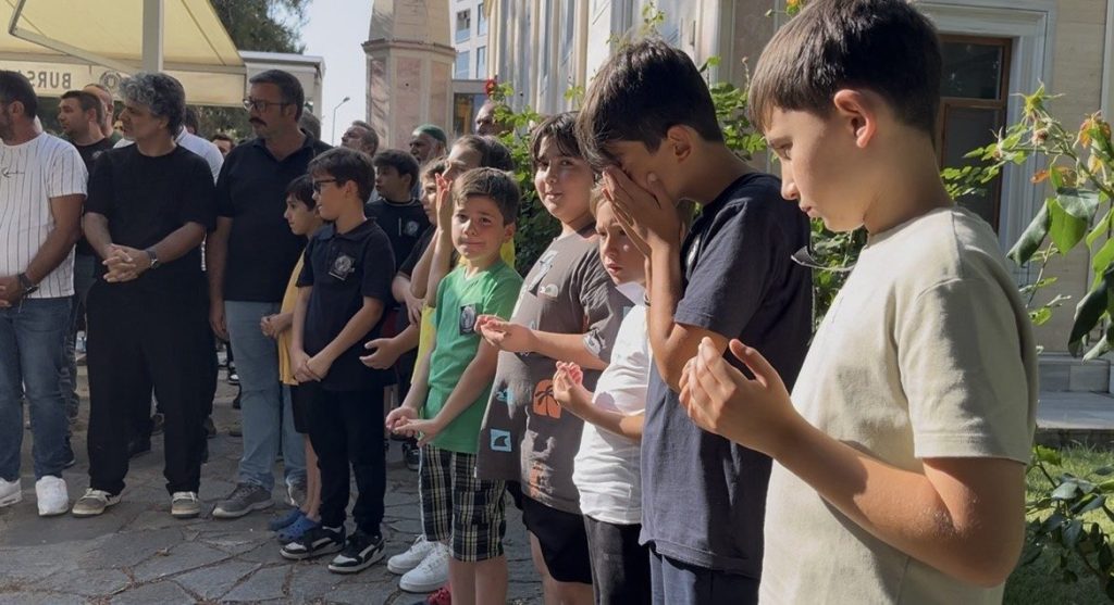 karne gununde gorevi basinda fenalasan ogretmen hayatini kaybetti 116bcd52d63e |