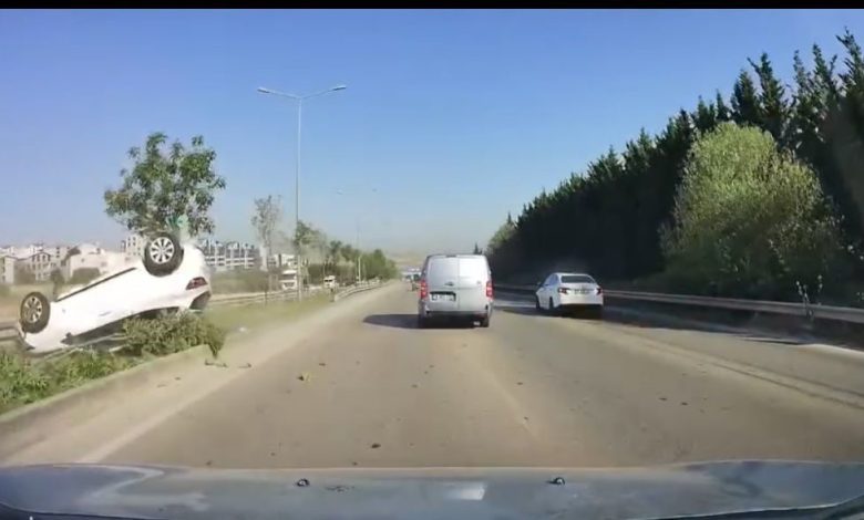 Kontrolden çıktı böyle takla attı, kaza yapan çiftin burnu kanamadı 1 kontrolden cikti boyle takla atti kaza yapan ciftin burnu kanamadi cb66be12b1ad |