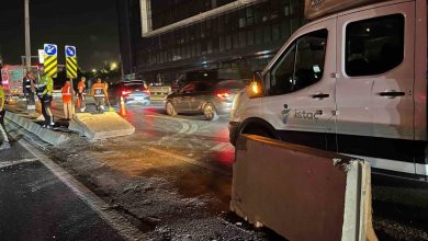 kucukcekmece e 5te beton bariyere carpan otomobil yan yola girdi 7feceaa9765e |